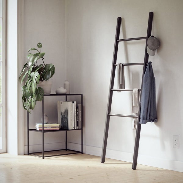 Umbra Leana Ladder Rack Black Carousel 2