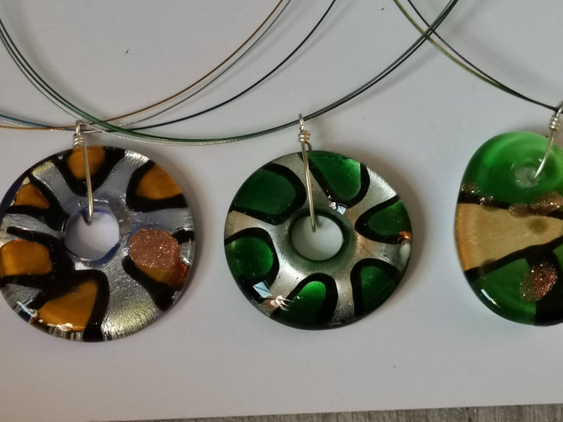 Glass pendant necklace round donut shaped clear green tan real gold silver oval Carousel 2