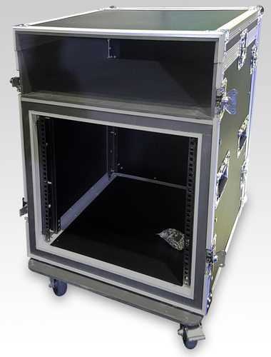 10U ShockProof 19" FlightCase with Mixer Bay Carousel 1