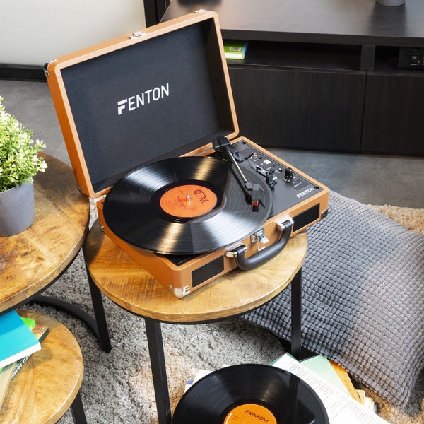 Retro Record Player bonus Record Case Carousel 12