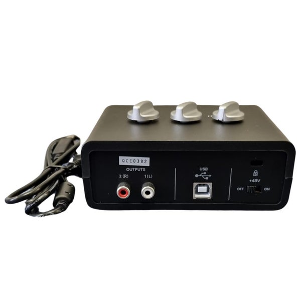 2 x 2 USB Audio Interface Carousel 2