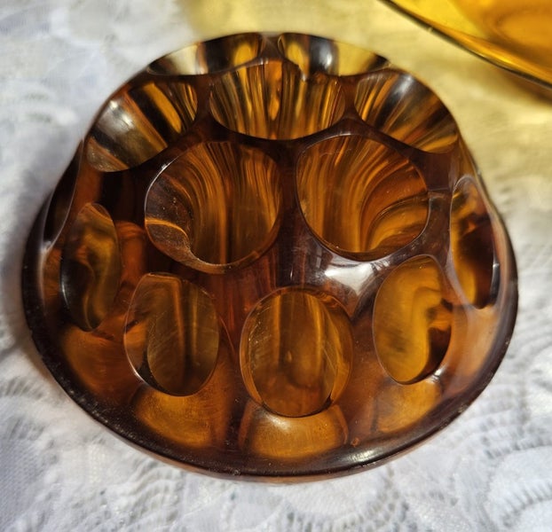Art Deco Amber Glass Vase & Frog Carousel 13