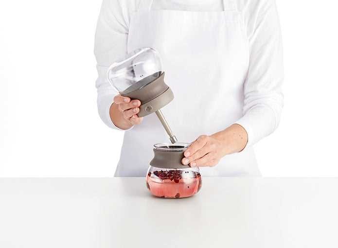 Lekue Tea Infuser Carousel 2