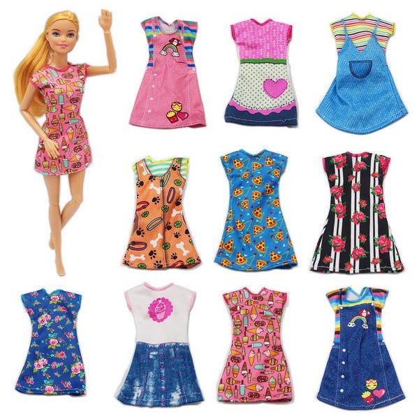 10pcs Barbie Doll Clothes Set i1823MZ0 Carousel 1