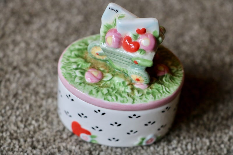 Adorable Ceramic "Valentine" Trinket Box Carousel 1