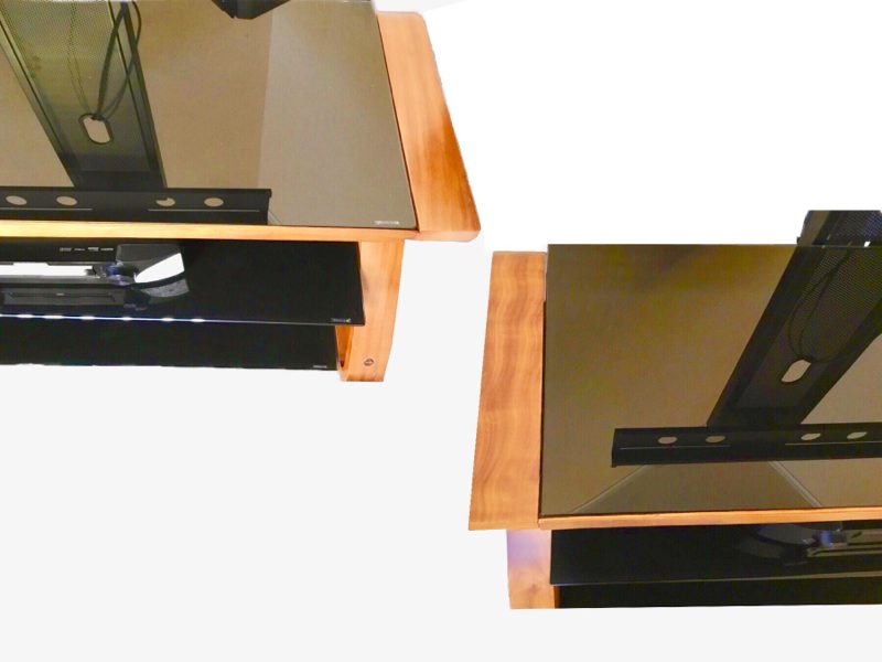 TV Table with Bracket . In nice clean condition Carousel 10