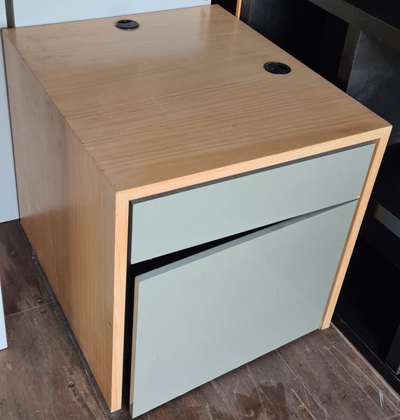 Cupboard for washing machine Carousel 2
