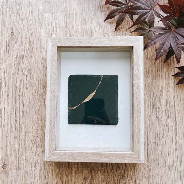 Kintsugi framed item: Slate 04 Carousel 5