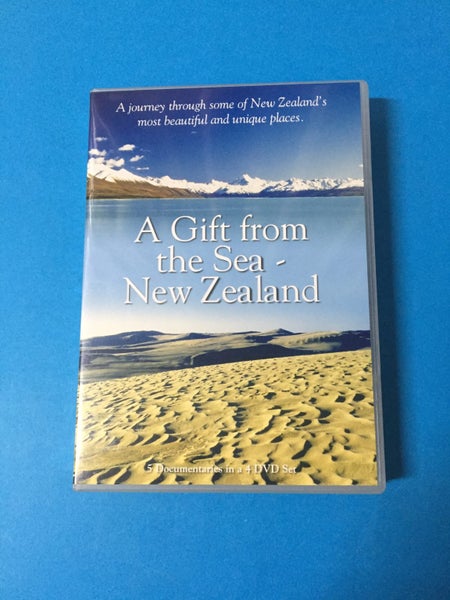A Gift From The Sea: New Zealand Carousel 1