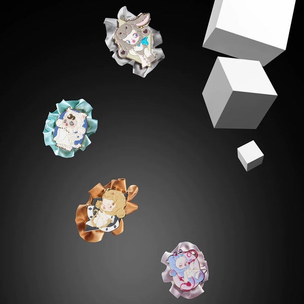 Pop Mart: Skullpanda - Everyday Wonderland Series Badge Blind Box (Single) Carousel 2