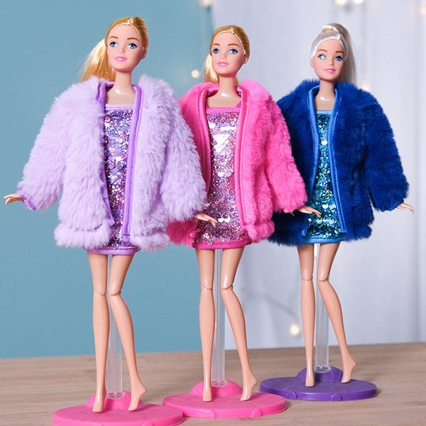 3 Barbie Doll Clothes Sets i2121HP0 Carousel 1