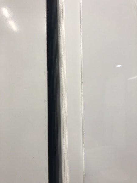 SERATONE WHITE POLAR GLOSS WET WALL LINING Carousel 2