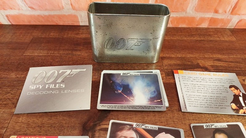 VINTAGE 007 COLLECTIBLE CARDS Carousel 2