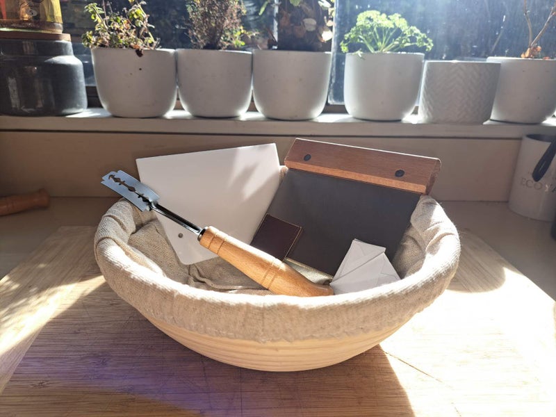 Sour Dough Proofing Basket Kit - Round Circle Banneton Bowl Carousel 1
