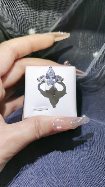 Prismatic Marquise Ring Carousel 1