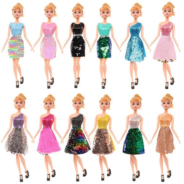 12 Barbie Doll Dress Clothes i1981CF0 Carousel 2