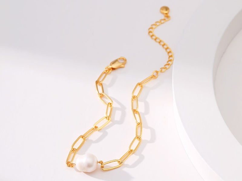 Pearl Bracelet 18K Gold Plated Bracelet Carousel 2