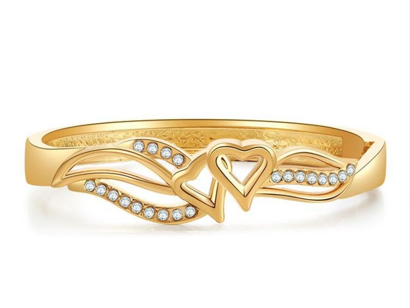 Bracelet Heart Leaf Design CZ Diamonds 18K Gold Plated Bracelet Carousel 1
