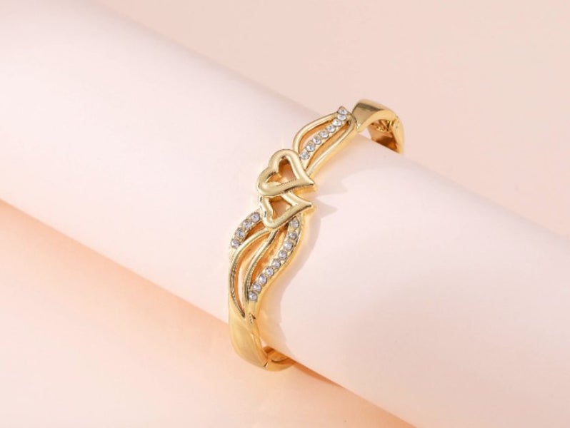 Bracelet Heart Leaf Design CZ Diamonds 18K Gold Plated Bracelet Carousel 2