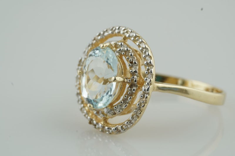 Lush Aquamarine & Diamond Ring in 14ct Gold Ravishing SALE Carousel 11