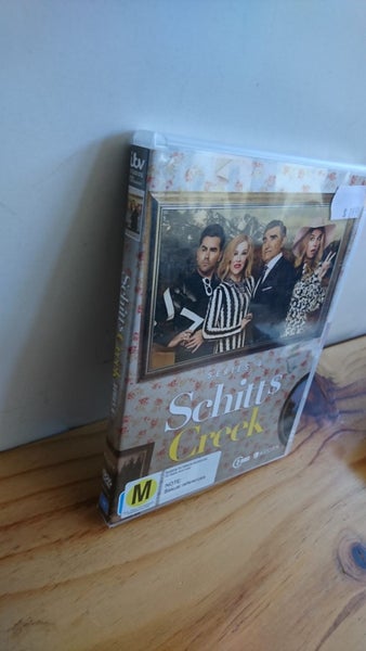 Schitt$ Creek Series 4 DVD62972919579138112