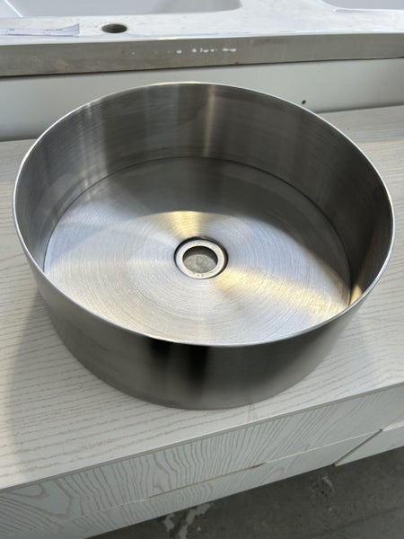!!!SALE!!!Stainless Steel Basin Top SS8802 Sliver Carousel 1