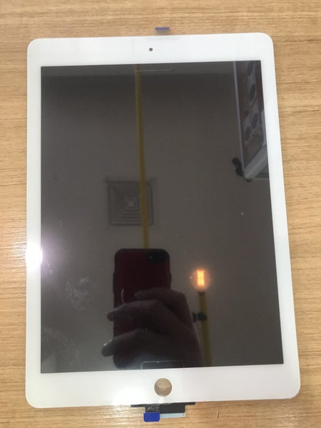 iPad Air 2 Touch Screen and LCD Screen Set Carousel 2