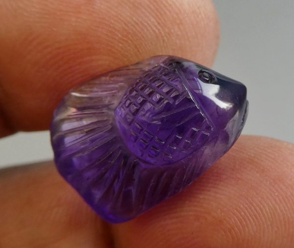11.79CT UNHEATED SPLENDID FANCY CARVING 100% NATURAL PURPLE AMETHYST Carousel 2