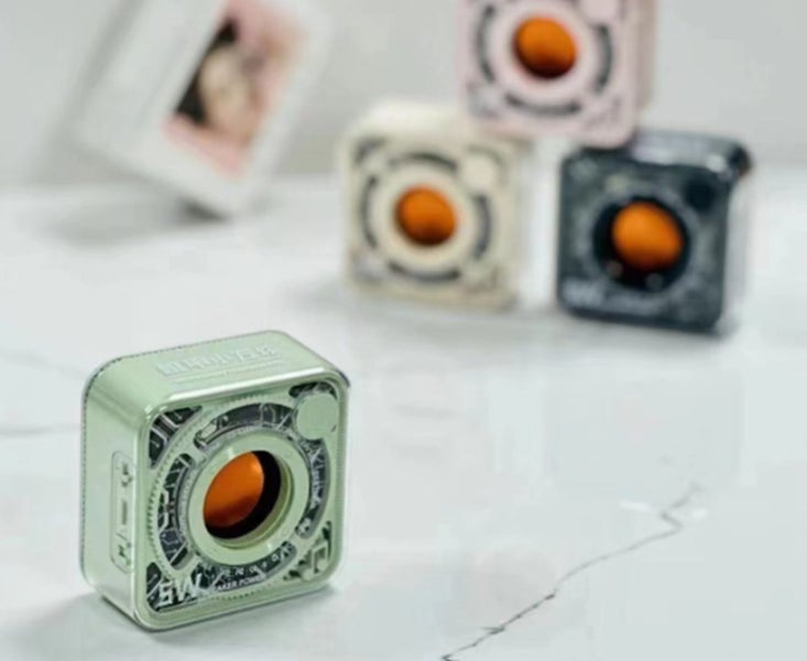 Transparent Stereo Sound Speaker Bluetooth Wireless Audio Player Speaker (Blue) Carousel 6