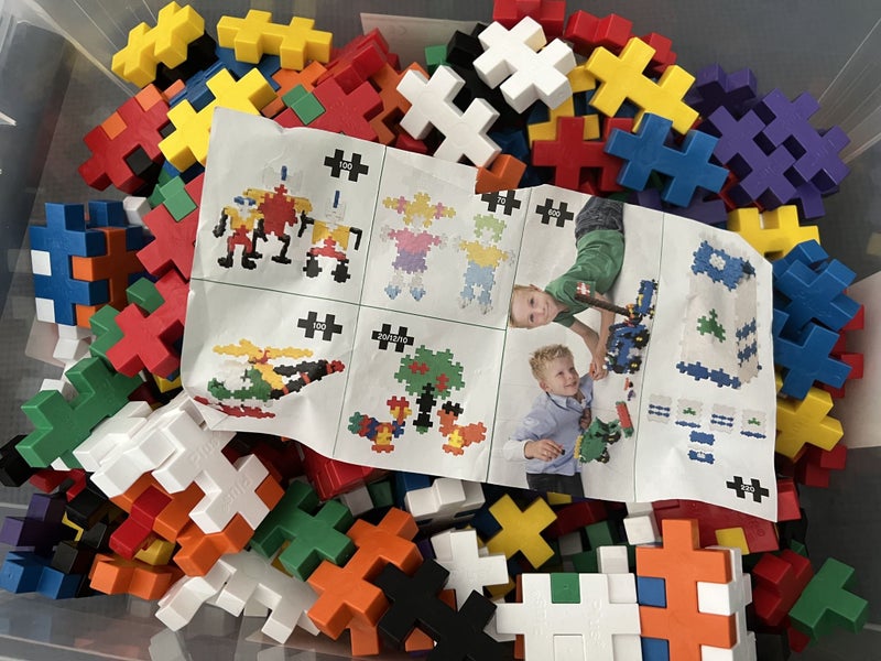 Plus plus 600 piece Interlocking Play Set RRP $573 Carousel 1