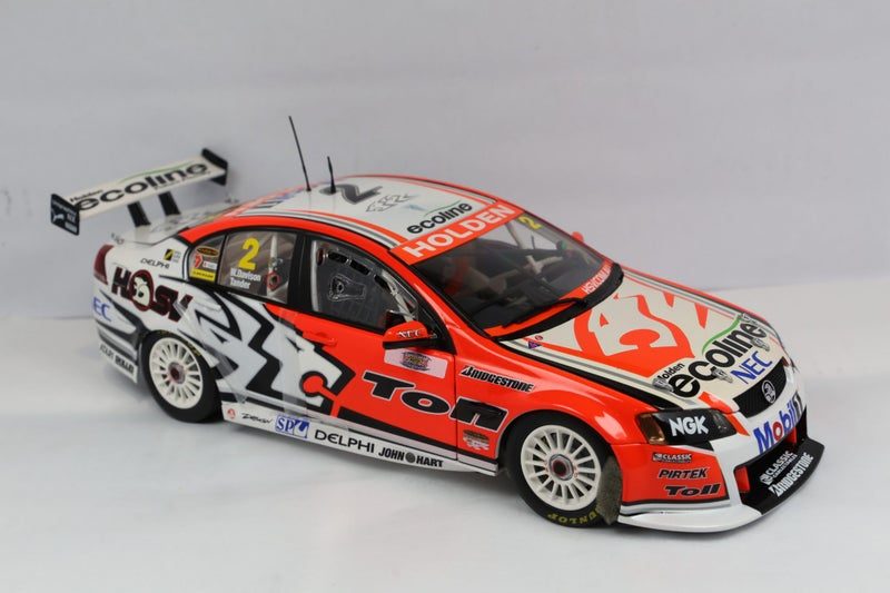 2009 Bathurst Winning VE Commodore 1/18 Carousel 1