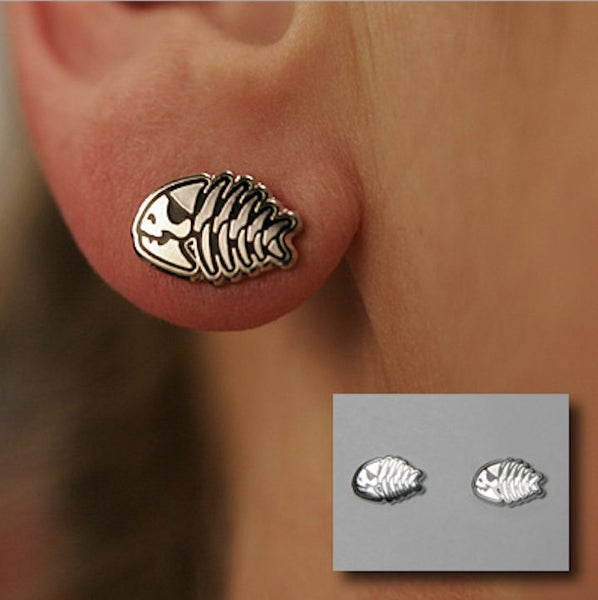 Pirate Fish Earrings Carousel 1