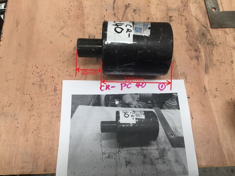 Digger Carrier Roller for Komatsu PC30,PC40,PC45,PC50, PC55, EX55 3F4528051 Carousel 1