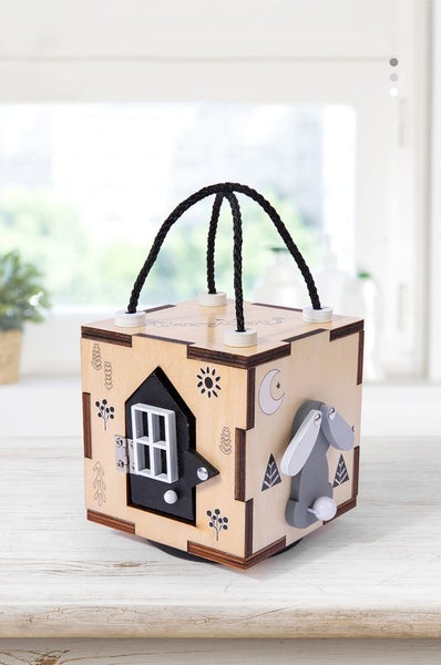 6 Sided Travel Wooden Toy Busy Cube Carousel 10