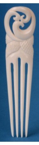 Heru (Comb) - Bone Triple Koru (Large) - Kiwiana Carousel 1