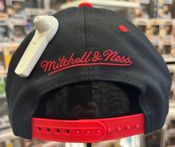 Chicago Bulls Arch Script 2-Tone Mitchell & Ness Snapback Hat Carousel 2