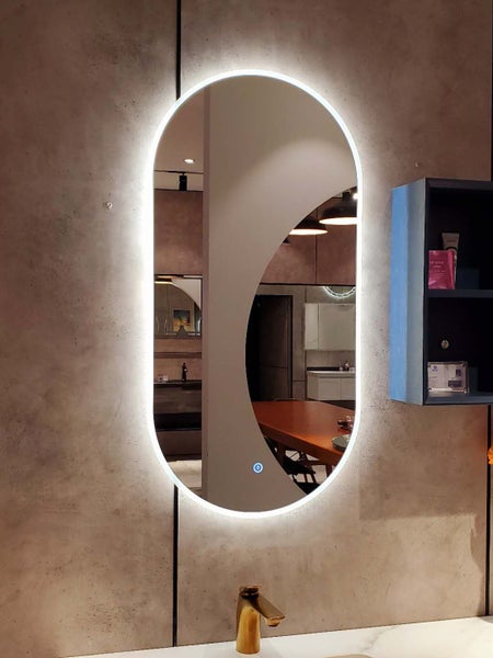 LED Oval Mirror Carousel 1