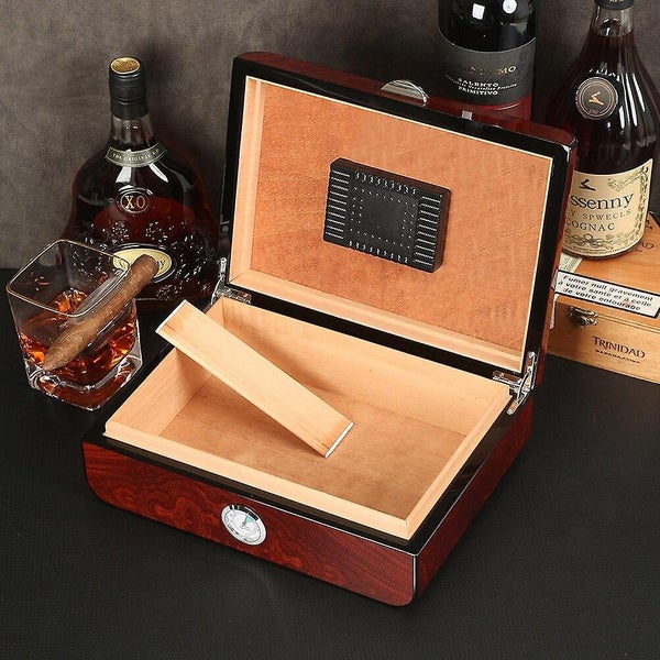 Cedar family cigar box with humidifier humidifier about 35 accessories64168025638275113