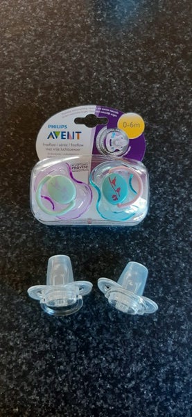 Avent bottle steriliser and bottles Carousel 6