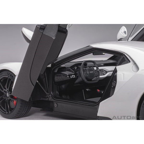 AUTOart 72941 1/18 Ford GT 2017 (Frozen White) Carousel 4