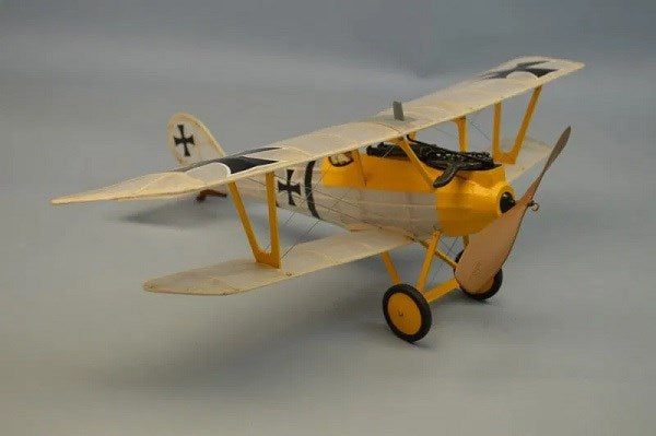 Dumas #243 Plane Kit: 18" Pfalz D.III - Rubber Powered Flying Model Carousel 1