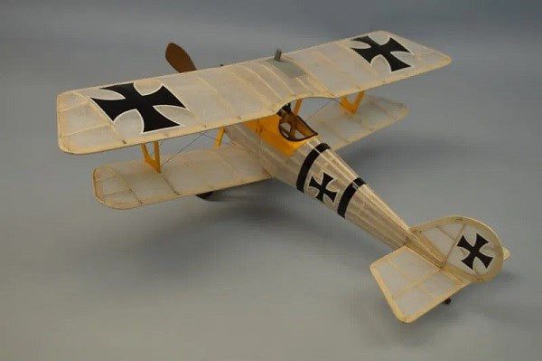 Dumas #243 Plane Kit: 18" Pfalz D.III - Rubber Powered Flying Model Carousel 2