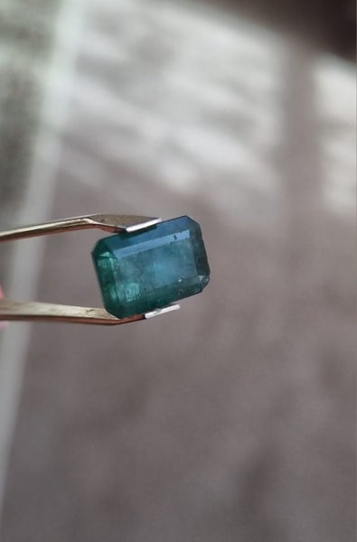 Natural Emerald Carousel 2