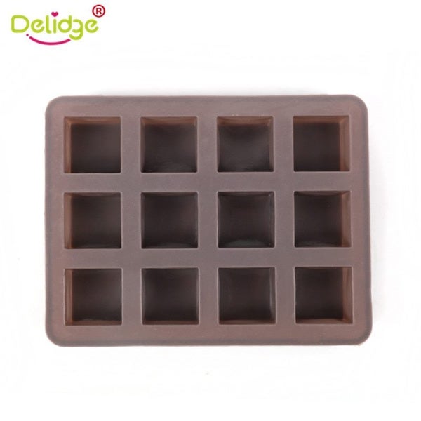 12 Holes Square Chocolate Fondant Mold Fondant Cutter Kitchen Accessories Carousel 3