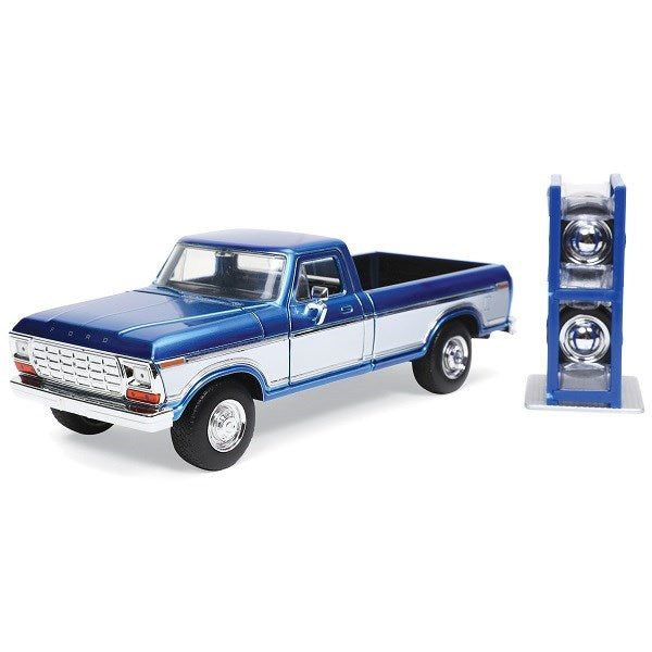 Jada 32309 1/24 1979 Ford F-150 Custom Pickup (Candy Blue) w/Wheel Rack Carousel 1