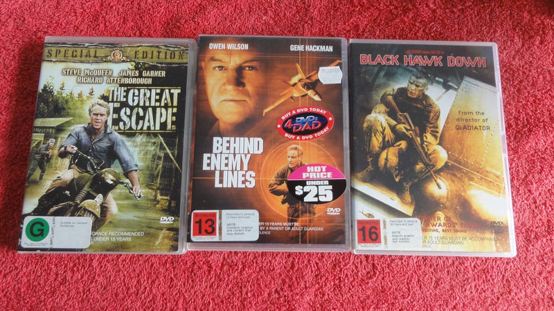 Black Hawk Down / Great Escape / Behind Enemy Lines - Lot # 917 Carousel 1