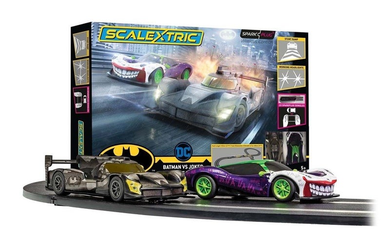 Scalextric C1415 SparkPlug Set: Batman vs. Joker Carousel 1