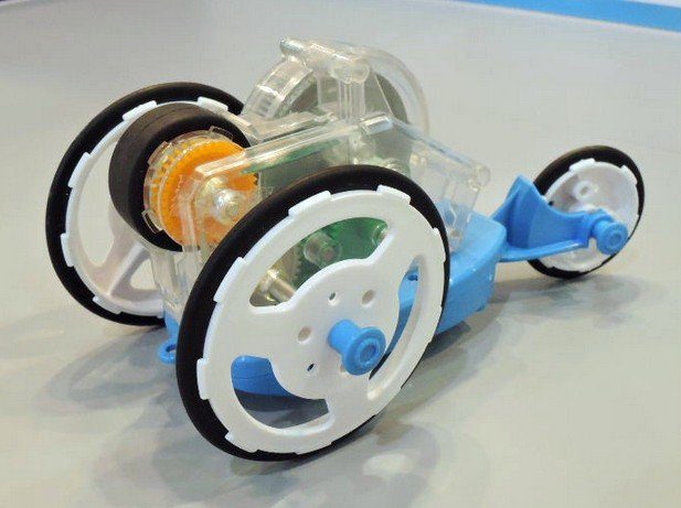 Tamiya 70217 Friction Powered Car Carousel 1