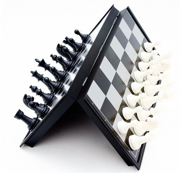 Chess Set 31cm Magnetic 3622701 Carousel 1