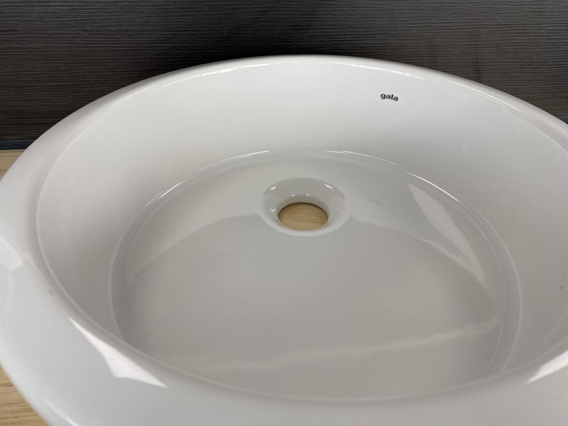 410 GALA ROUND VESSEL BASIN - GLOSS WHITE **EX-DISPLAY** Carousel 4